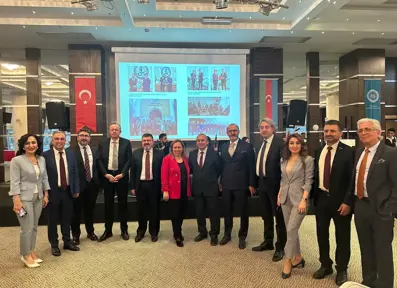 Türk Dünyası Arabulucular Birliği ve Azerbaycan Diasporadan Sorumlu Devlet Bakanlığı Azerbaycan Yardım Fonu ile imzalanan işbirliği protokolü