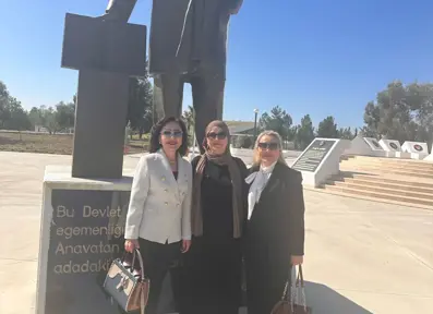 Av. Rauf Raif Denktaş Anıtı Ziyareti