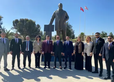 Av. Rauf Raif Denktaş Anıtı Ziyareti